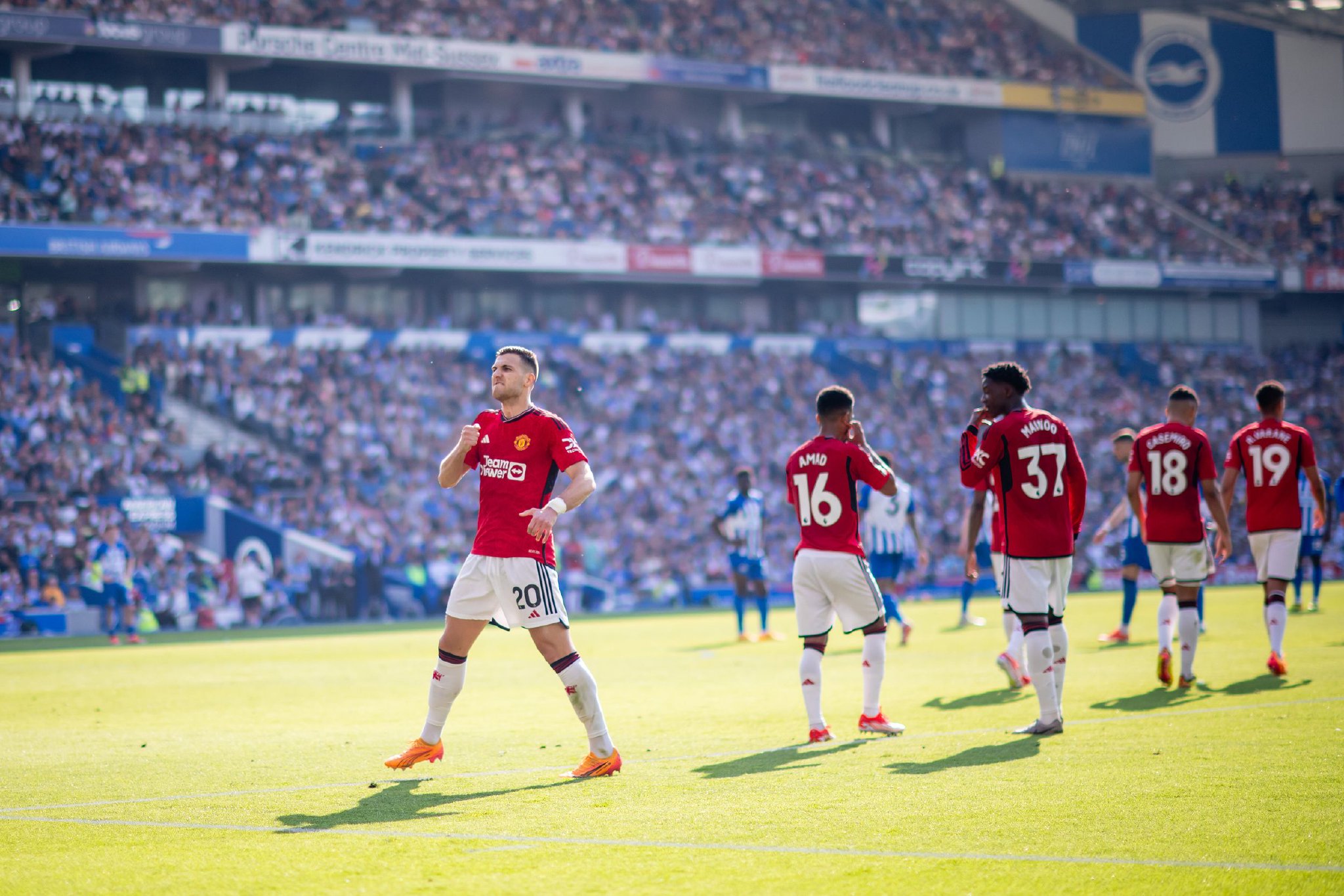 它代表着对 它代表着对